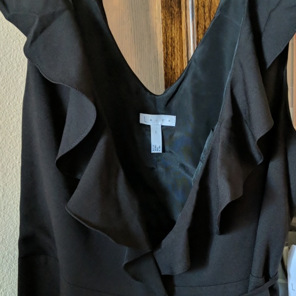 Leith Wrap Dress - Picture 5 of 5